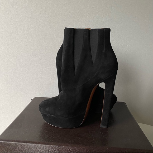 Alaia Suede Platform Boots Size 37 BNIB - Picture 10 of 15